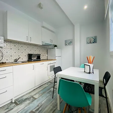 Apartment Bonito En 2º Linea De Playa & Parking *